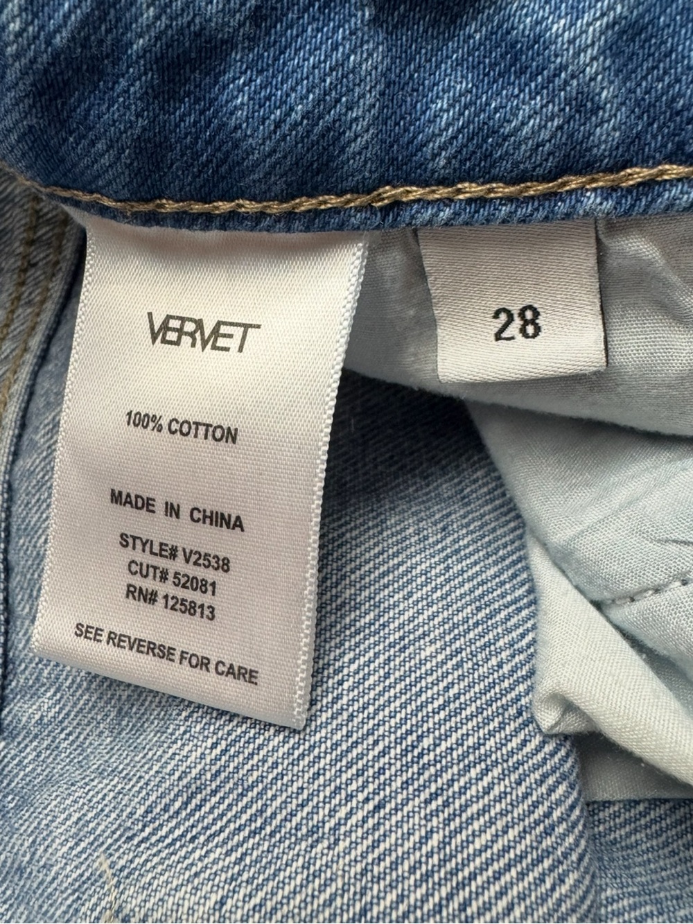Vervet Distressed Split Hem Straight Jeans Women’s 28 - Picture 4 of 4